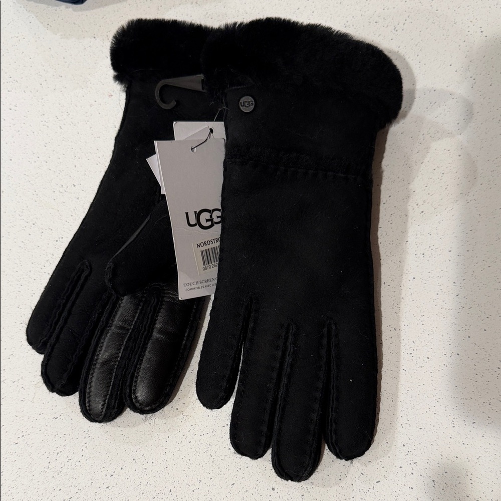 Ugg Black Touchscreen-Compatible Gloves - image 3